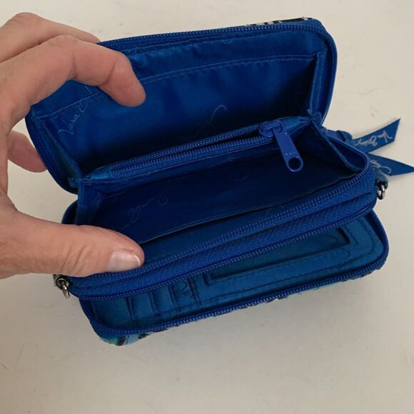 Vera Bradley Blue Bayou Blue White Floral Quilted Zip Around Wallet Crossbody - Picture 5 of 10